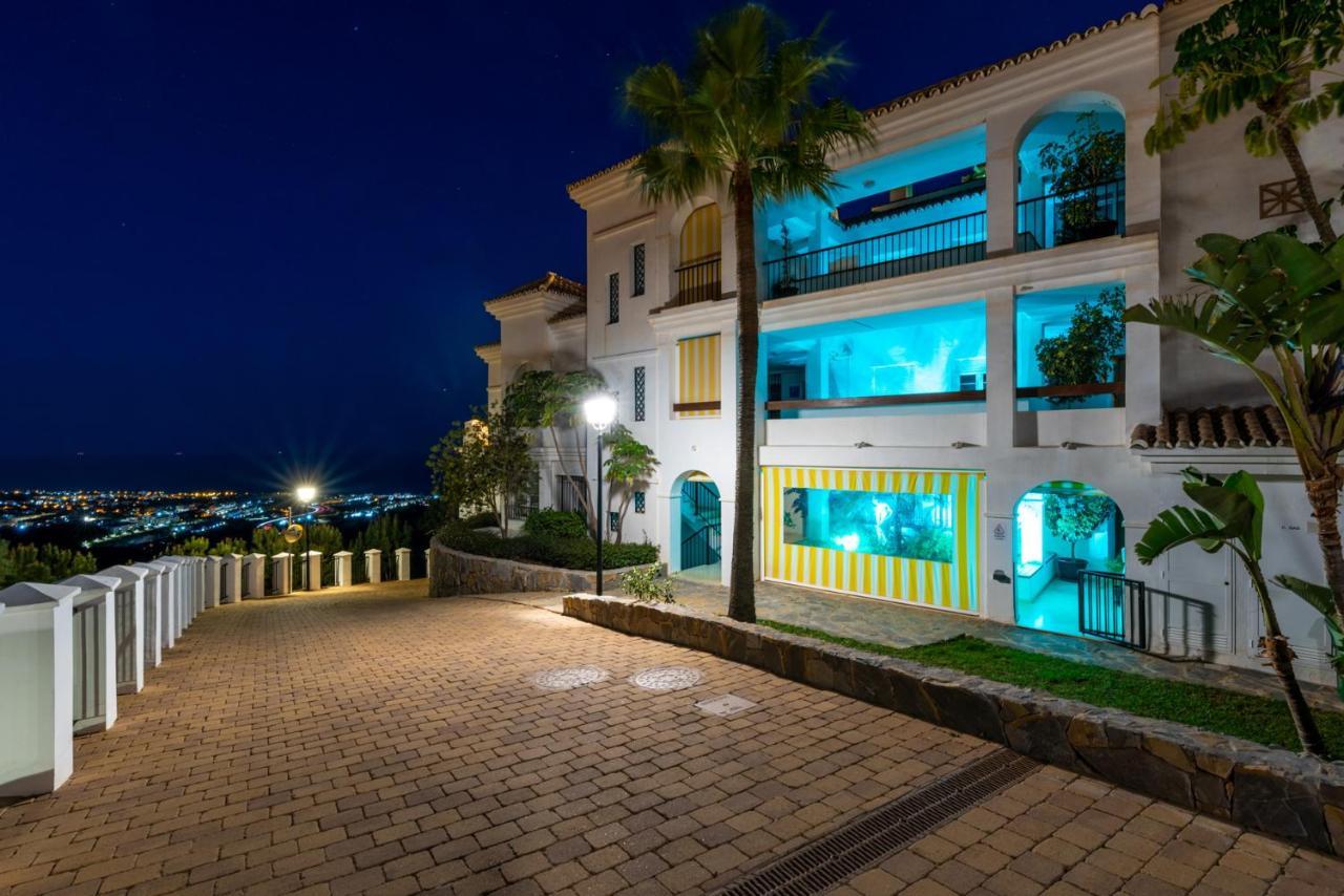 Venus // La Zenaida Luxury *
