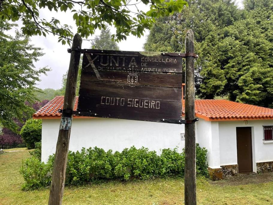 Gran Casa Rústica En Сasa de vacaciones Sigueiro