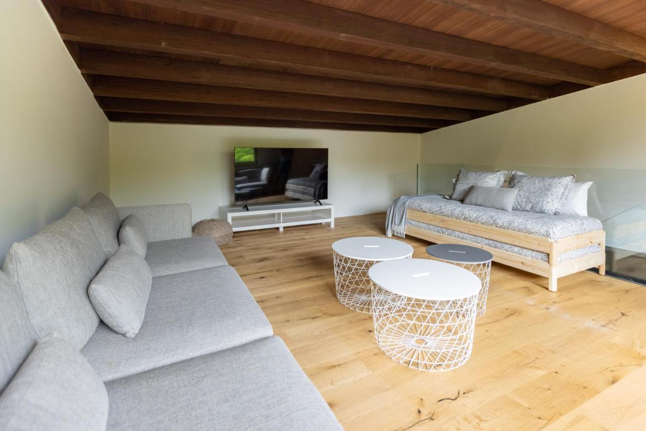 Gran Casa Rústica En Сasa de vacaciones *