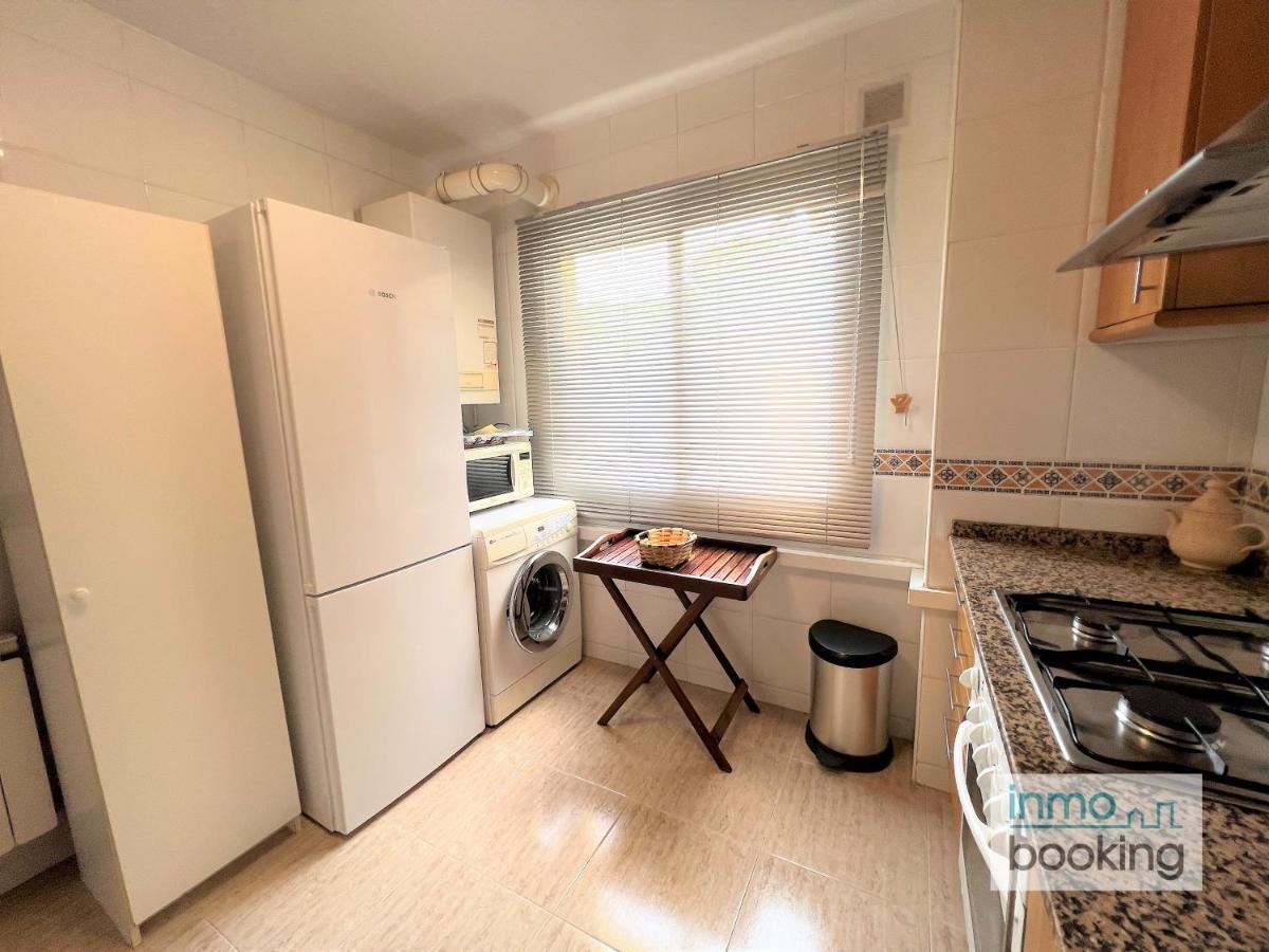 Apartment Atico , Con Piscina , Barbacoa Y Parking *