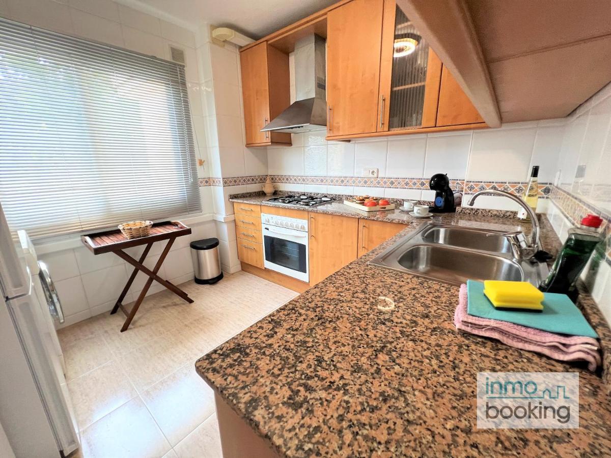 Apartment Atico , Con Piscina , Barbacoa Y Parking *