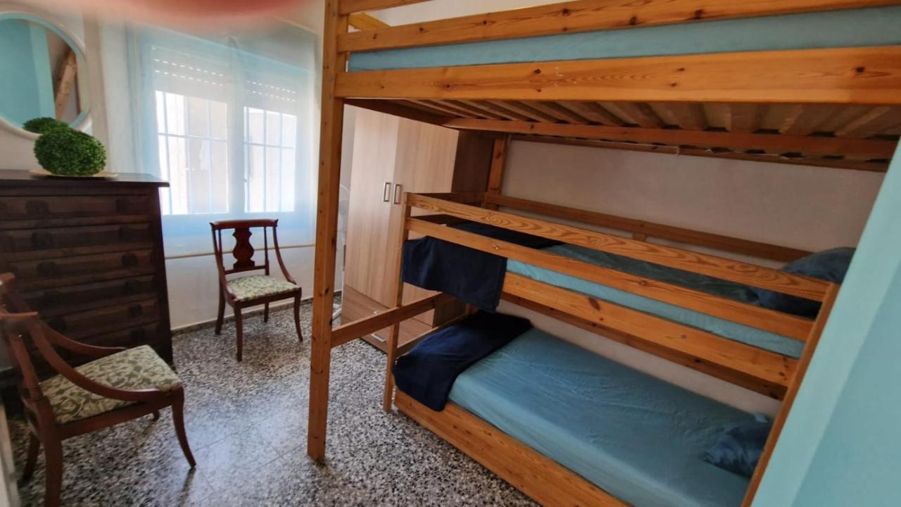House With Exclusive Pool And Garden 7 Min Walk From The And The Center El Campello