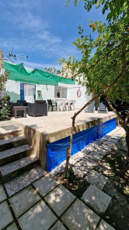 House With Exclusive Pool And Garden 7 Min Walk From The And The Center * El Campello