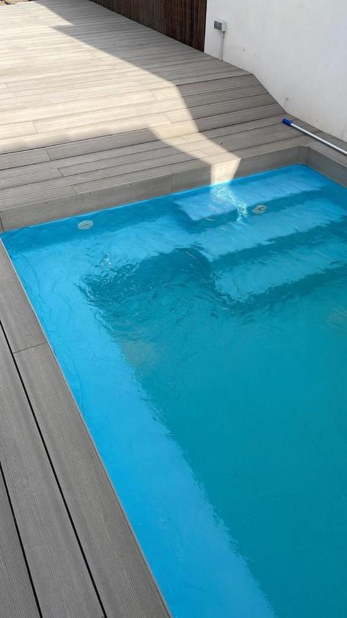 Lavanda Con Piscina San Nicolas del Puerto
