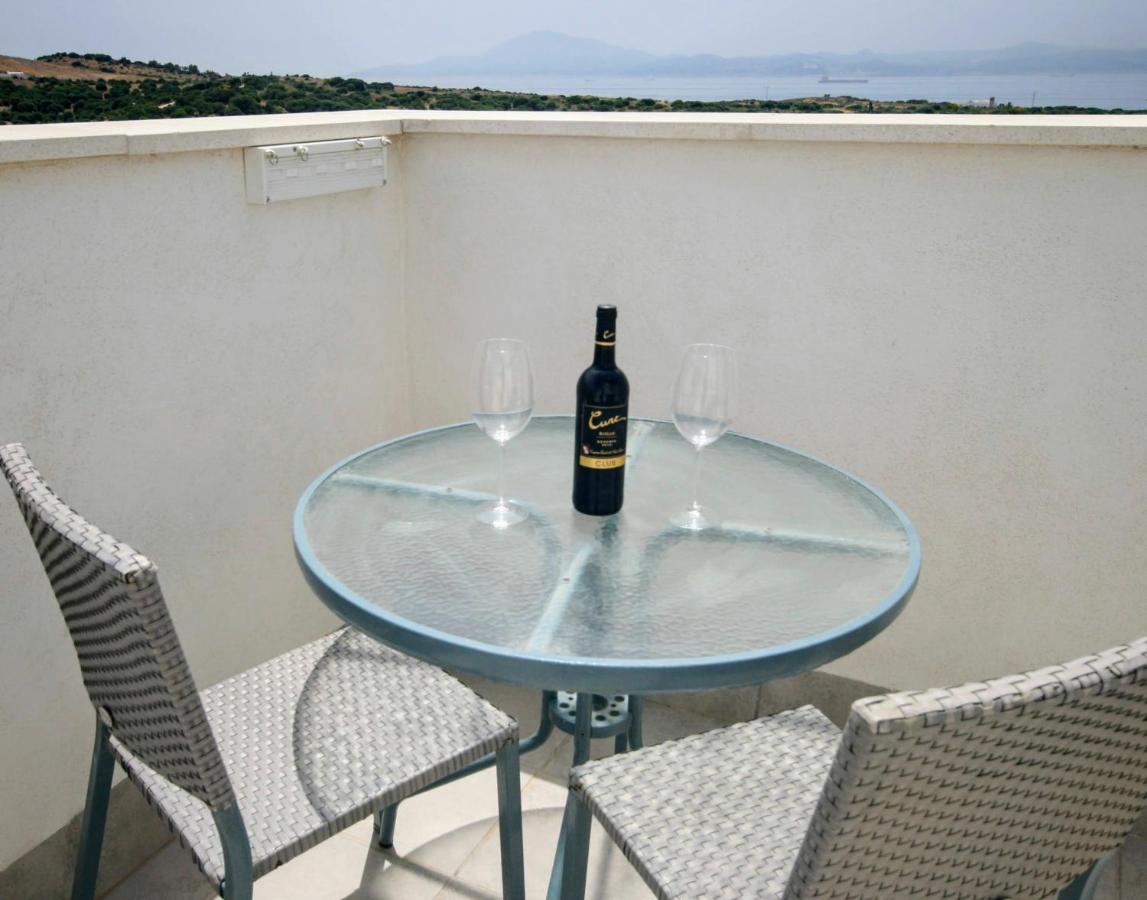 Apartment La Ballenita De