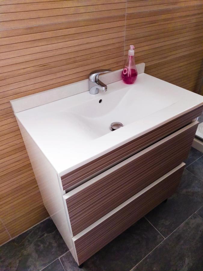 La Llave Del Centro De Logrono, Vino Crianza Y Desayuno Incluido Apartment Logrono