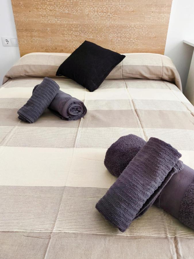 Apartment La Llave Del Centro De Logrono, Vino Crianza Y Desayuno Incluido