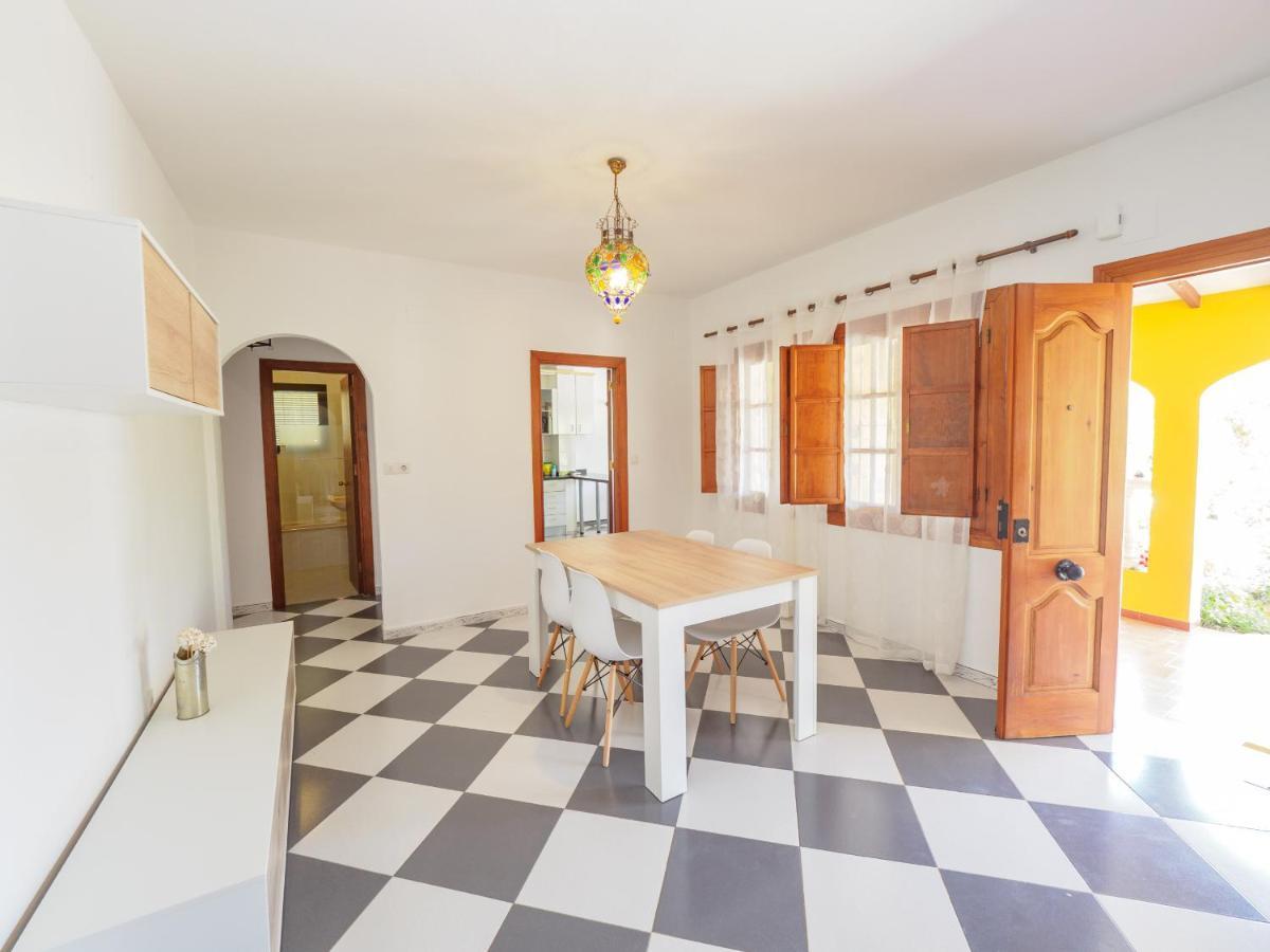Holiday home Cubo's Cruz De Piedra Coin