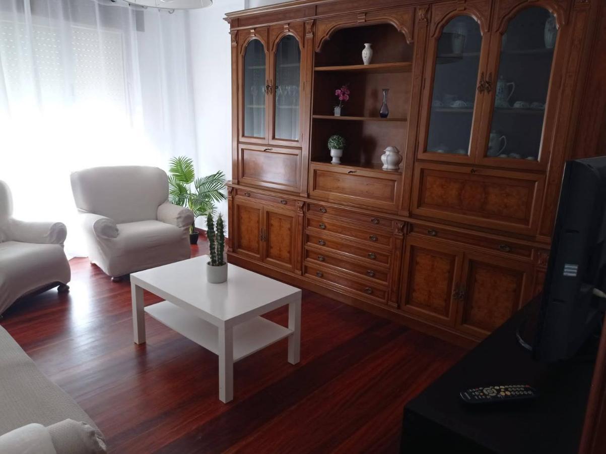 Apartamento Vivienda Amplia Y Luminosa A Escasos Metros De La Playa De Cangas. Cangas do Morrazo