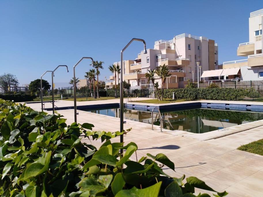 Apartamento ático Con Terraza En El Toyo *