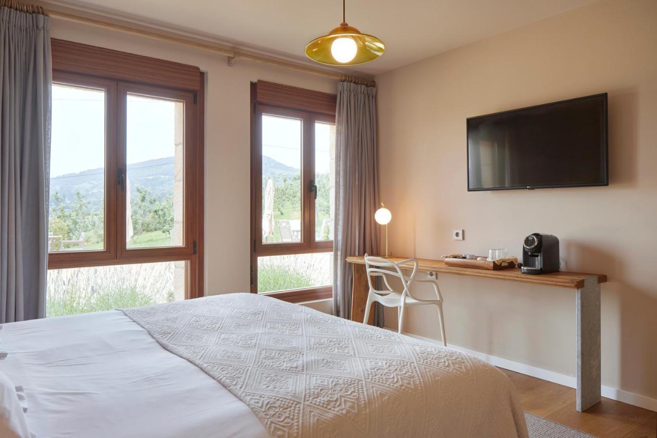 Olivi1948 - Boutique Usurbil