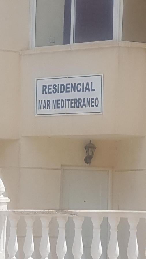 Rosi - 5-10 Minute Walk To La Zenia Beach, Bar, Cliff Walk, Shops, Paddys Point, Cabo Roig - Free Fast Fibre Optic Broadband - No Deposit Required Apartamento Oriola (Orihuela)