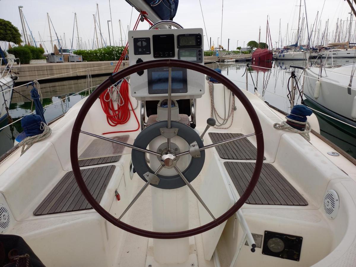 Hotel en barco Excelente Velero En Valencia