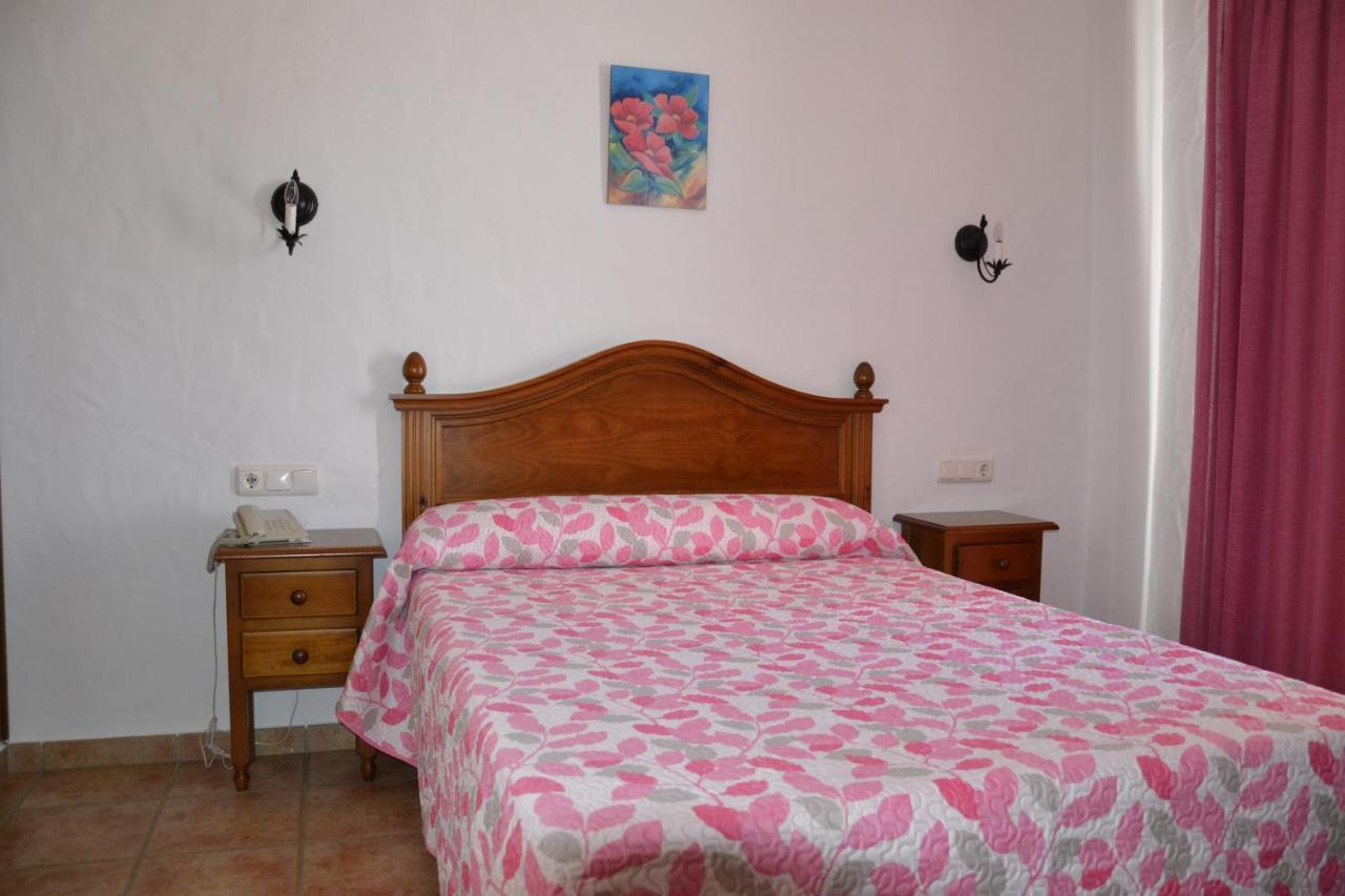Hotel Oasis Atalaya *