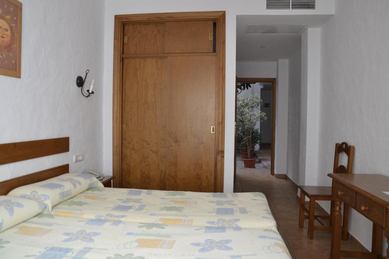 Oasis Atalaya Hotel