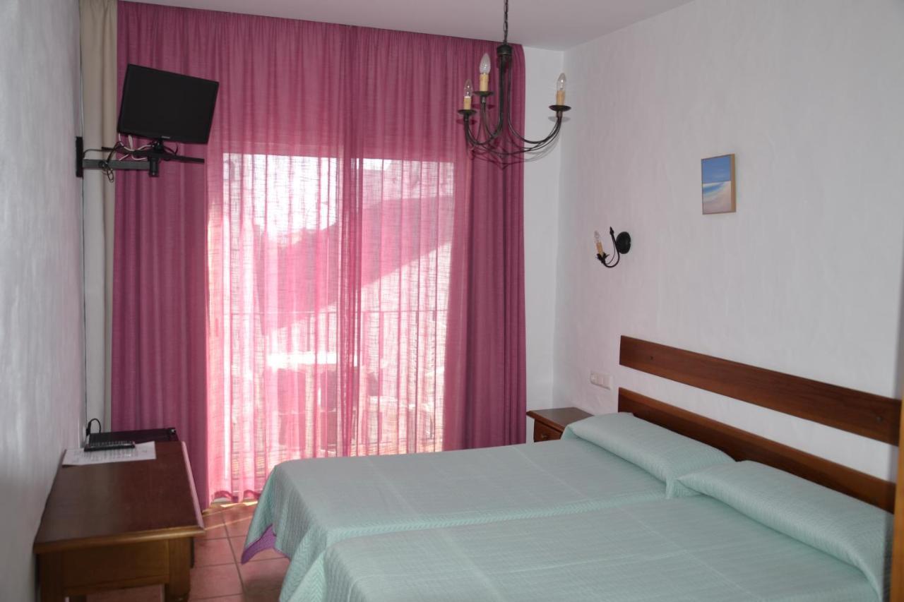 Oasis Atalaya Hotel *