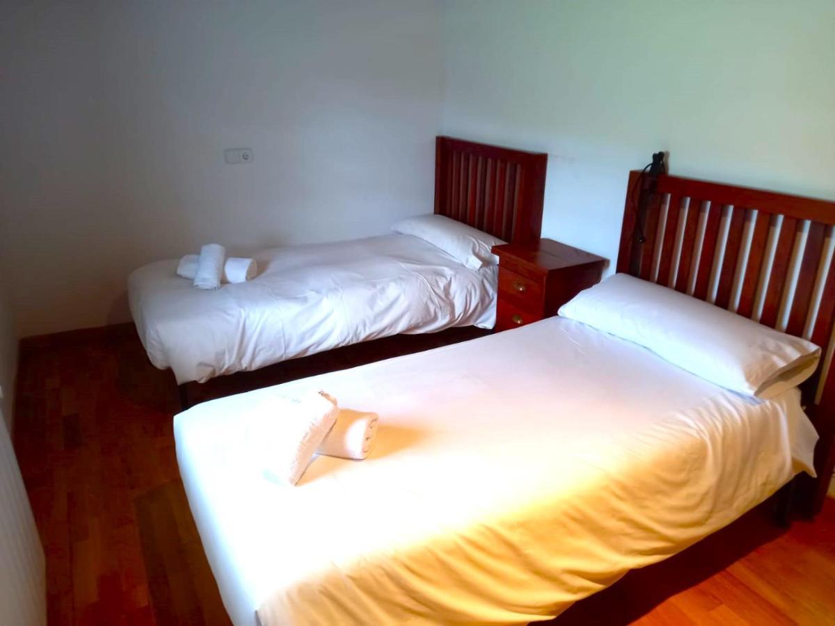 Casa Con Jardin En Guils Apartment *