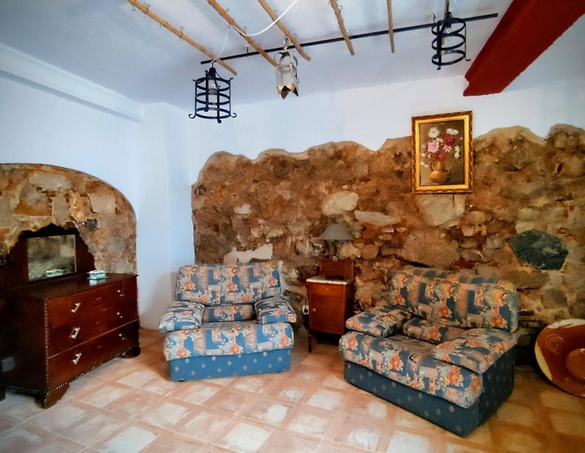 Maribel Casa rural Santa Amalia
