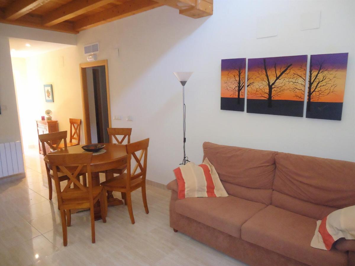 Ciudad Jardin Apartment
