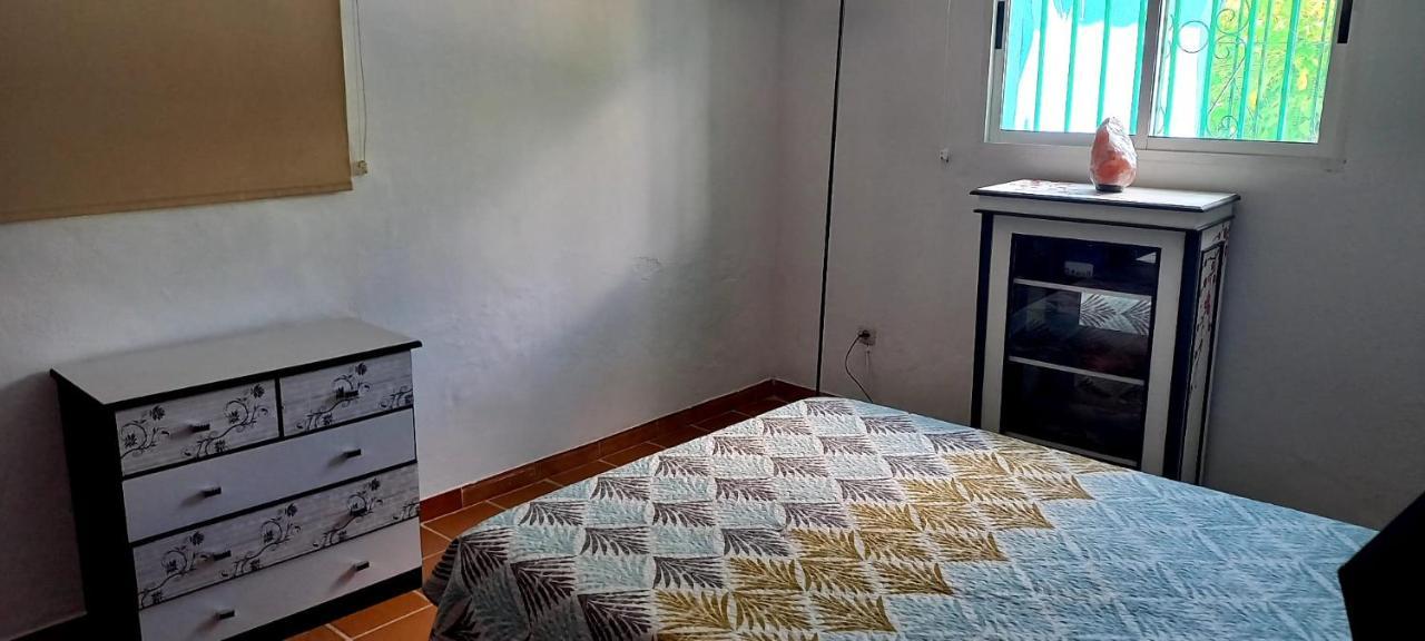 Сasa de vacaciones Casa De Campo Azul En Antequera