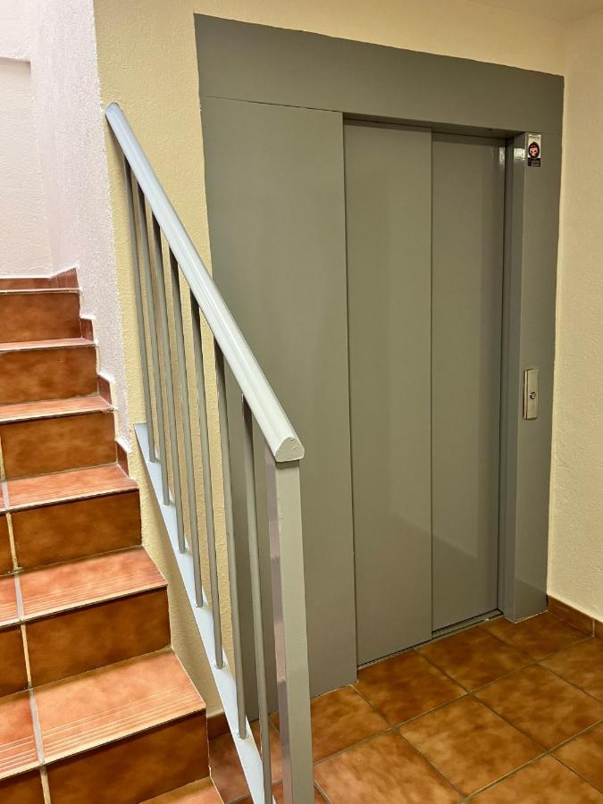 Fuengirola, Estudio 9 Centro Apartment *