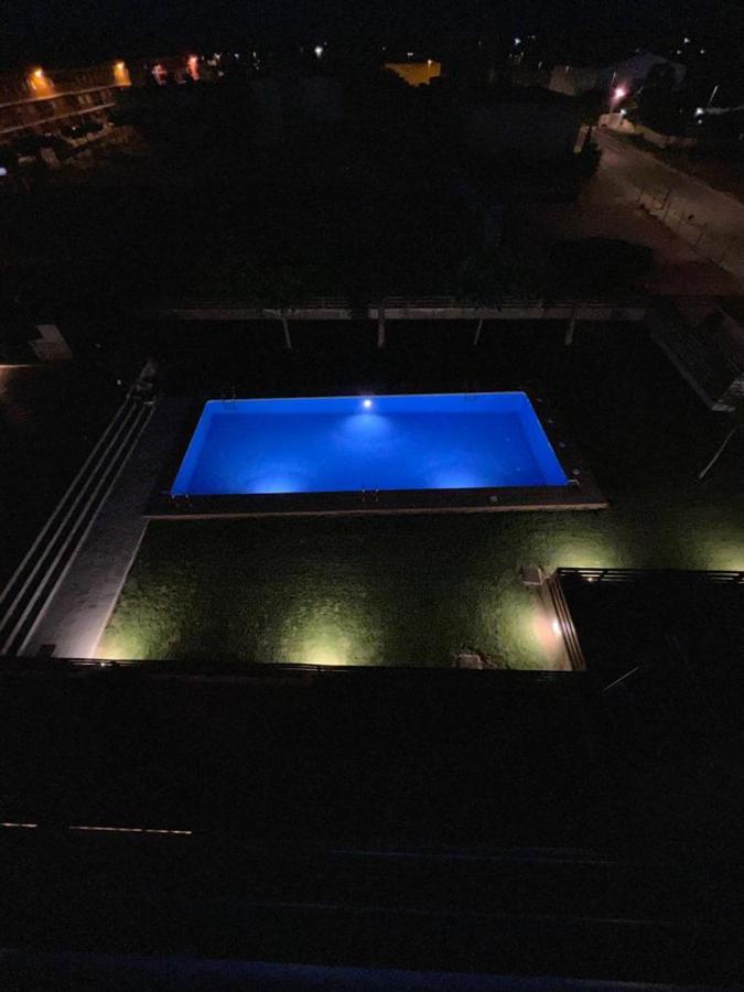 Atico Con Hidromasaje, Terraza Y Piscina En Ebrehogar Apartment