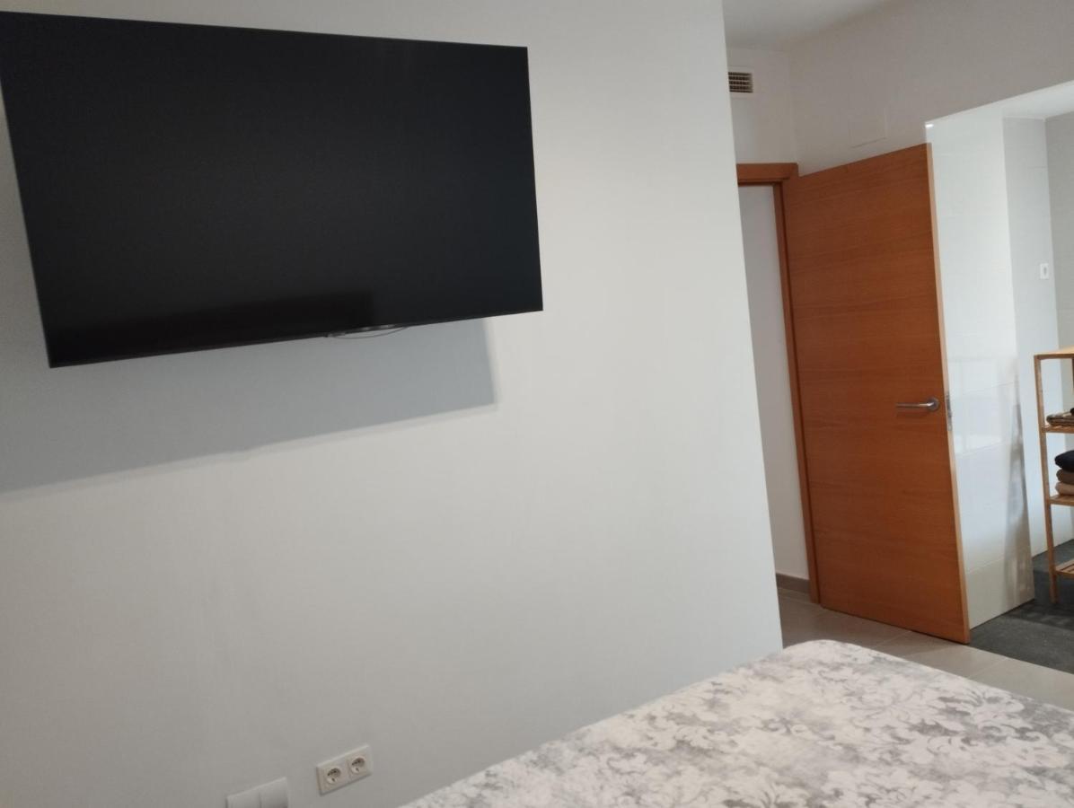 Apartment Atico Con Hidromasaje, Terraza Y Piscina En Ebrehogar