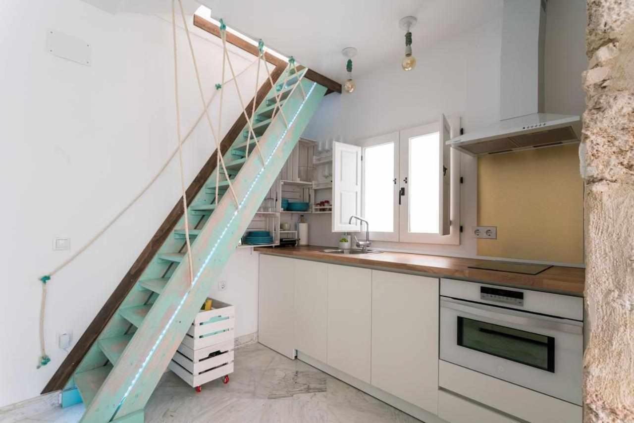 Apartamento Fantástico ático En El Casco Antiguo Junta A La Playa Cádiz
