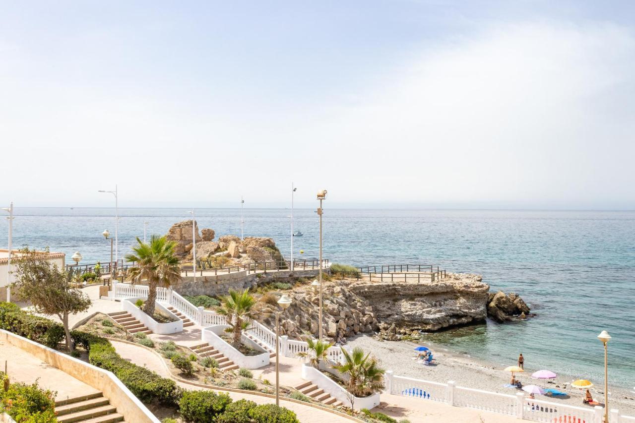 Apartment Stylish With Sea View