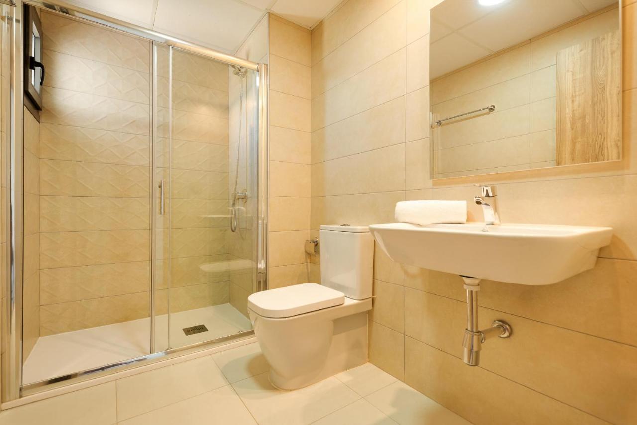 Premium With Swimming Pool By Aparters