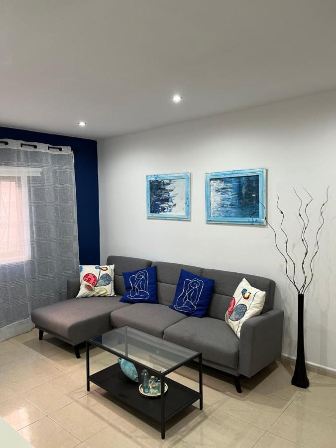 Apartamento Cornelia's 1b Primera Línea De Playa Los Cristianos (Tenerife)