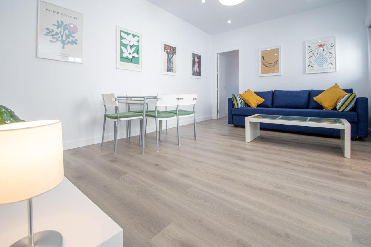 Ooh La La Apartment