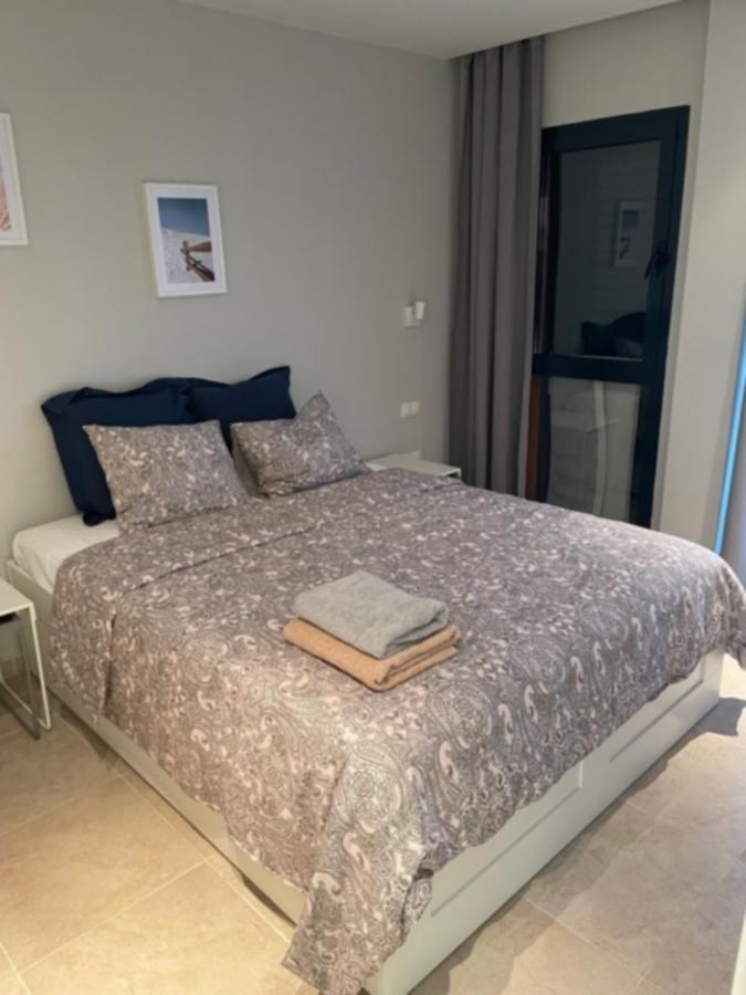 Belle Vue Triplex On The Hill Apartment