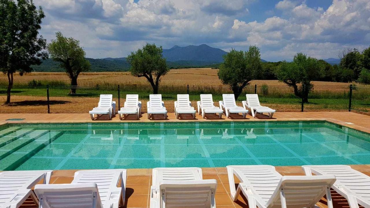 Masia Grupos Con Piscina Privada28 Pax