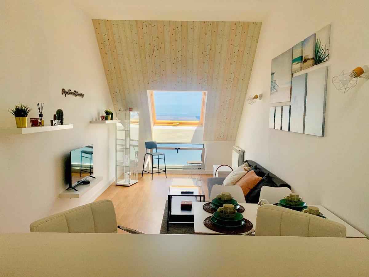 ático La Marosa -vistas Al Mar Cantabrico Apartamento