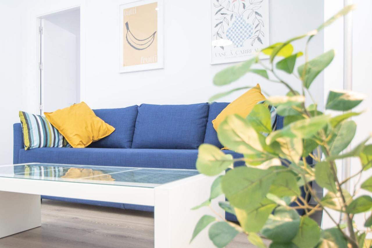 Ooh La La Apartment