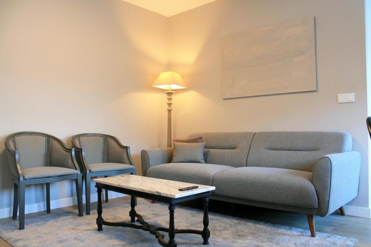 Galicia Residences 135 *