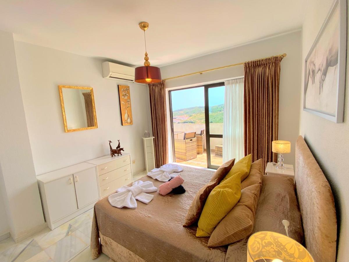 The Ideal To Spend Holidays Apartment Manilva