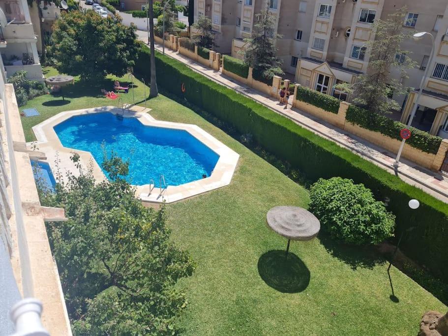 Encantador Residencial Con Piscina Torremolinos