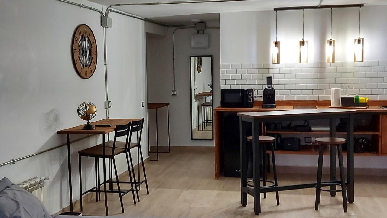 Apartamento Lovely Home, Cozy Corner In El Bosque, Madrid.