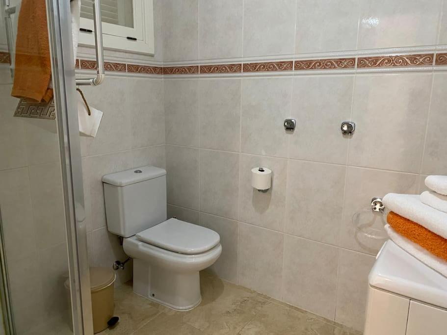 Apartamento Luminoso Con Terraza Y Piscina