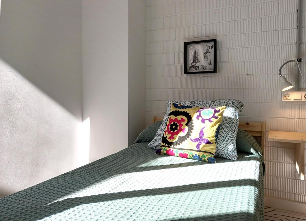 Casa Entera E Independiente Con Parking En Pleno Centro De Seville
