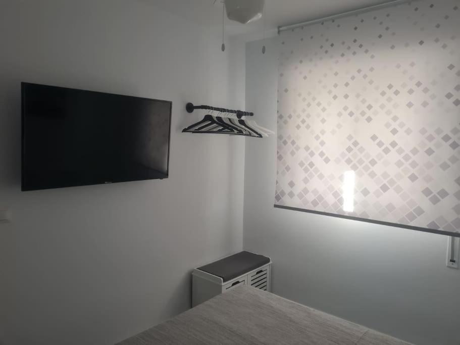 Encantador Residencial Con Piscina *