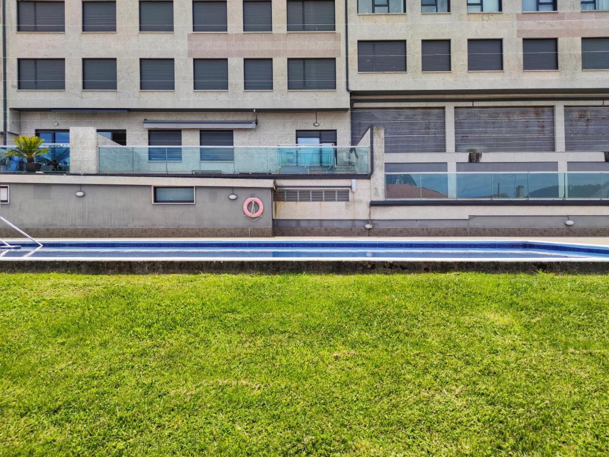 Desconectaengalicia Atico La Perla, Piscina Y Pista Tenis Apartment