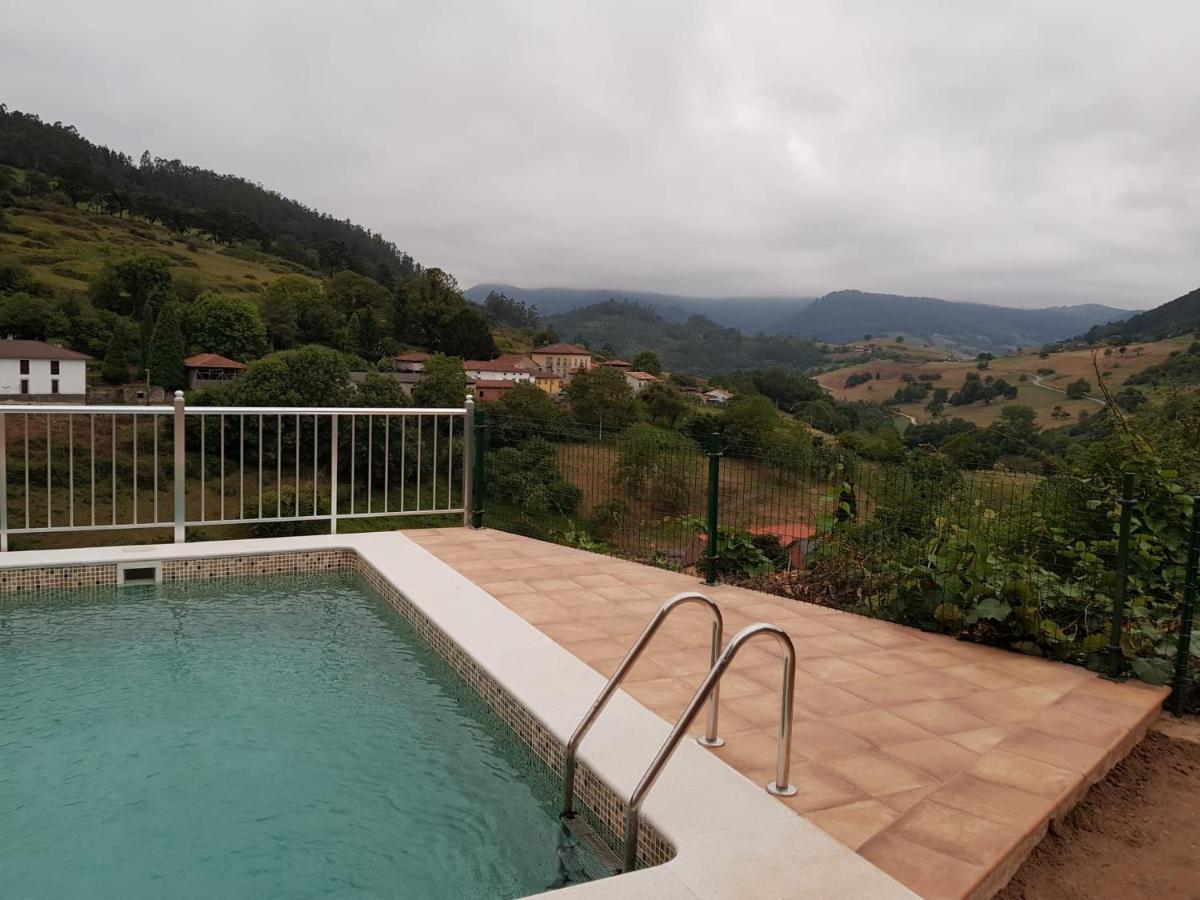 Holiday home Casa Con Piscina Y Jacuzzi El Ablanal Salas (Asturias)