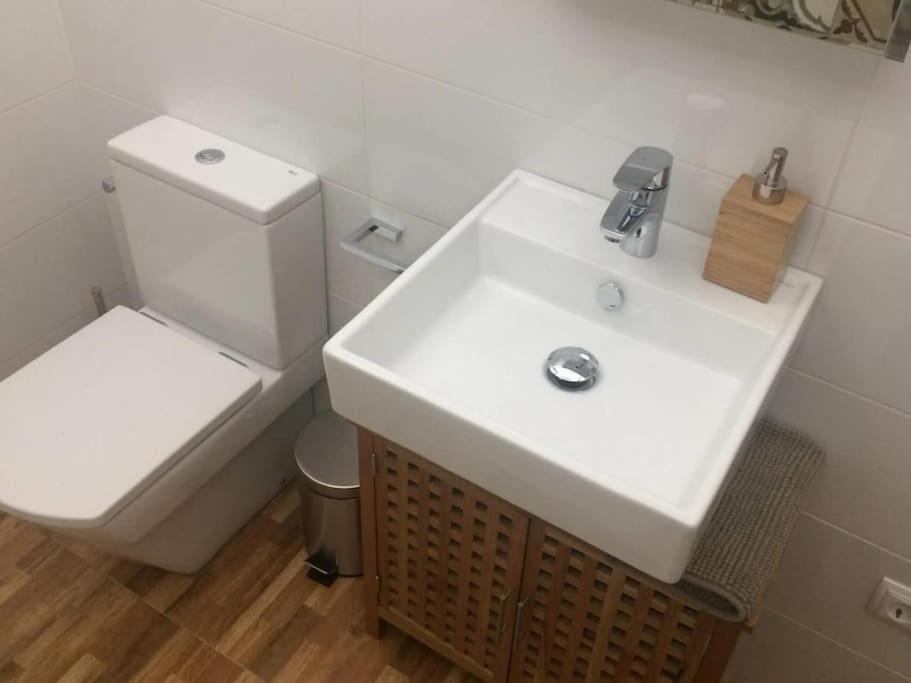 Girona's Ground Floor At The Price! Perfect Familiy Holidays Apartamento *