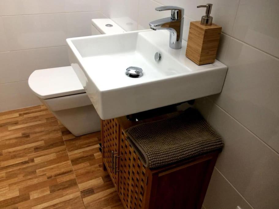 Girona's Ground Floor At The Price! Perfect Familiy Holidays Apartamento Gerona