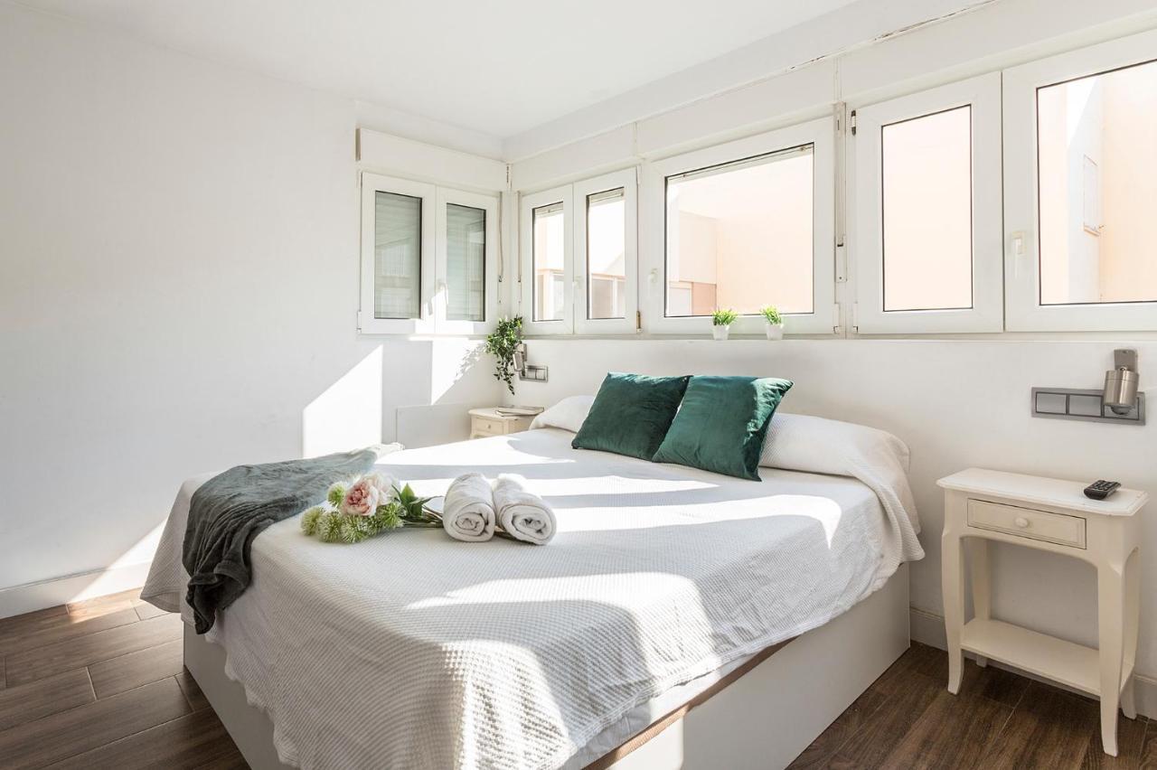 Atico Avda Playa Apartment *