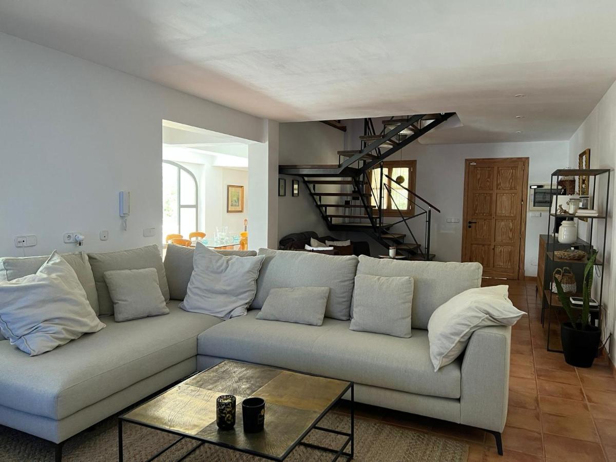 Sestret By Lemon Valldemossa (Mallorca)