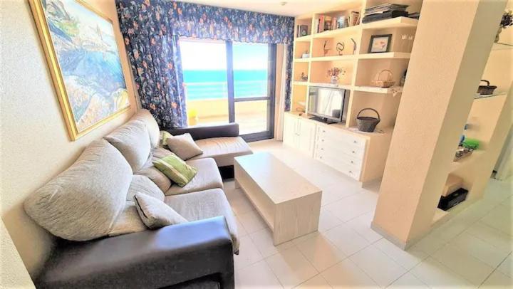 Apartamento Precioso ático Frente Al Mar. Playas.